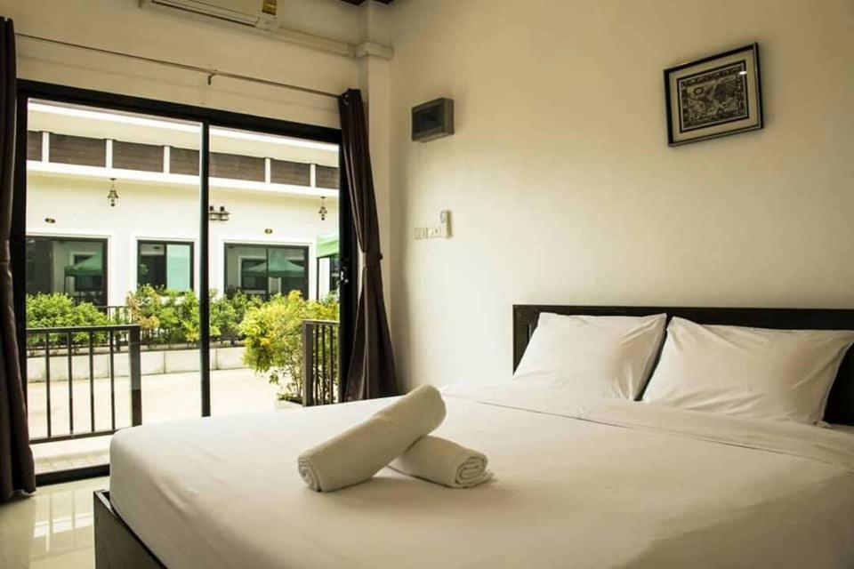 Thongsuk Mini Resort Пранбури Экстерьер фото